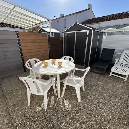 Maison 3 Pieces Pres De La - 2 Chambres, Jardin Prive, Parking Et Menage Inclus - Fr-1-224c-223 *